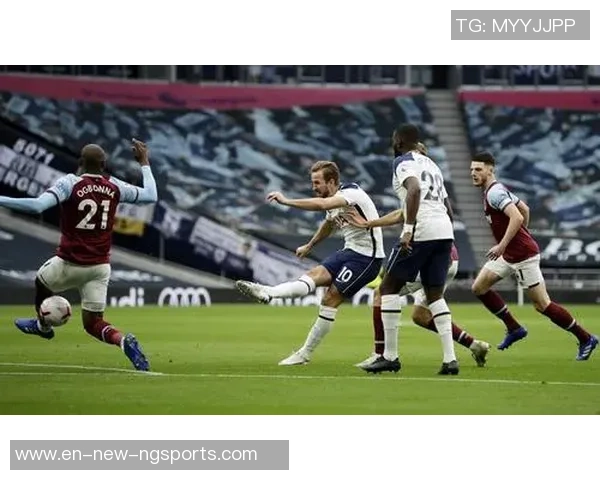 掌握足球发力技巧提升射门精准度与力量的全面指南 掌握足球发力技巧提升射门精准度与力量的全面指南